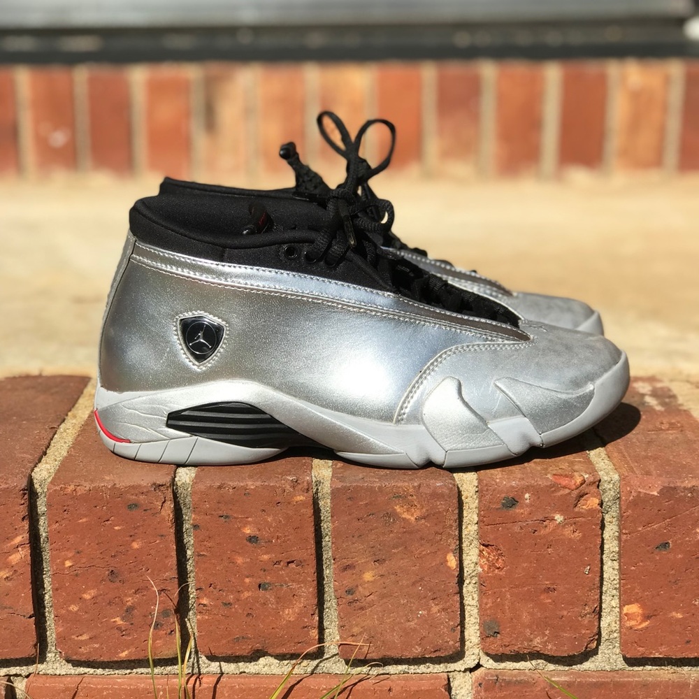 Air Jordan Retro 14 Low Metallic Silver (W) Size 8 / 6.5Y